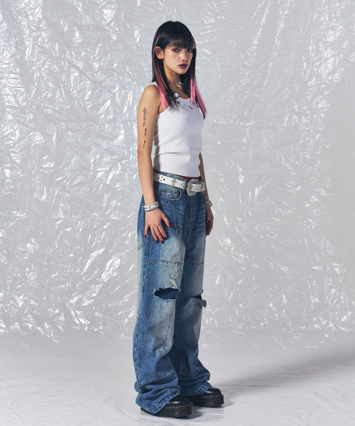 SCHISM INDUCING(スキズムインデューシング)の「RIPPED BIKER PANTS BLUE(デニムパンツ・レディース・その他・MEDIUM/LARGE/X-LARGE)」の18枚目の写真
