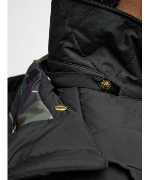 Barbour(バブアー)の「Meredith キルティングジャケット(レディース)(ブルゾン・レディース・オリーブ/ブラック・8/10/6)」の15枚目の写真