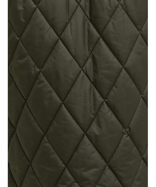 Barbour(バブアー)の「Meredith キルティングジャケット(レディース)(ブルゾン・レディース・オリーブ/ブラック・8/10/6)」の19枚目の写真