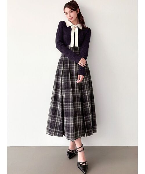 RESEXXY（リゼクシー）の「ナロータイケーブルニットトップス（ニット/セーター・レディース・アイボリー/ネイビー/グレー・FREE）」の9枚目の写真