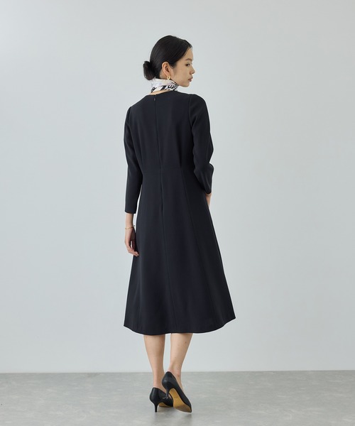 値下げJUN&ROPE ベストワンピースブラック トリアセダブルクロス セミフレアーワンピース/イージーケア