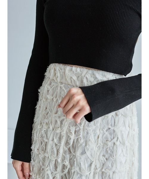 SNIDEL（スナイデル）の「Sustainableデコラティブシフォンフレアスカート（スカート・レディース・アイボリー/ブラック/バーガンディー・0/1）」の8枚目の写真