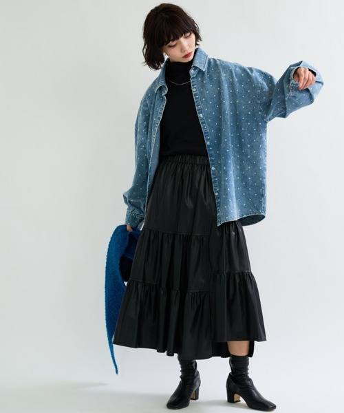 A.D.C.L.（エーディーシーエル）の「ドット柄 オーバーサイズ デニムシャツ（シャツ/ブラウス・レディース・ブルー/サックスブルー・M/L）」の17枚目の写真