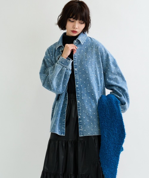 A.D.C.L.（エーディーシーエル）の「ドット柄 オーバーサイズ デニムシャツ（シャツ/ブラウス・レディース・ブルー/サックスブルー・M/L）」の18枚目の写真