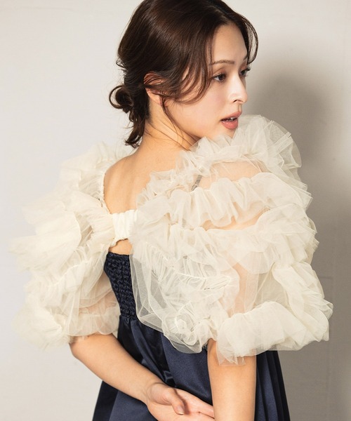 girl（ガール）の「ミキシングフリルボレロ チュール フリル ボリューム ショート丈 結婚式 お呼ばれ オケージョン パーティードレス 二次会 成人式 同窓会（カーディガン/ボレロ・レディース・ブラック/アイボリー/チャコールグレー・M/S）」の2枚目の写真