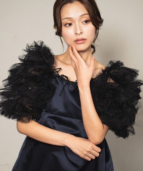 girl（ガール）の「ミキシングフリルボレロ チュール フリル ボリューム ショート丈 結婚式 お呼ばれ オケージョン パーティードレス 二次会 成人式 同窓会（カーディガン/ボレロ・レディース・ブラック/アイボリー/チャコールグレー・M/S）」の3枚目の写真