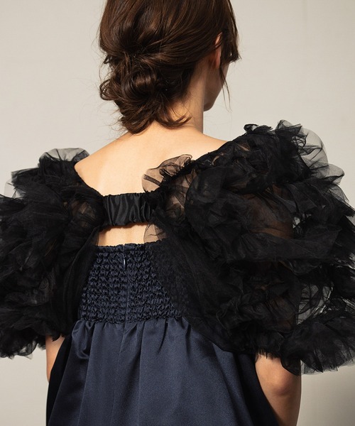 girl（ガール）の「ミキシングフリルボレロ チュール フリル ボリューム ショート丈 結婚式 お呼ばれ オケージョン パーティードレス 二次会 成人式 同窓会（カーディガン/ボレロ・レディース・ブラック/アイボリー/チャコールグレー・M/S）」の5枚目の写真