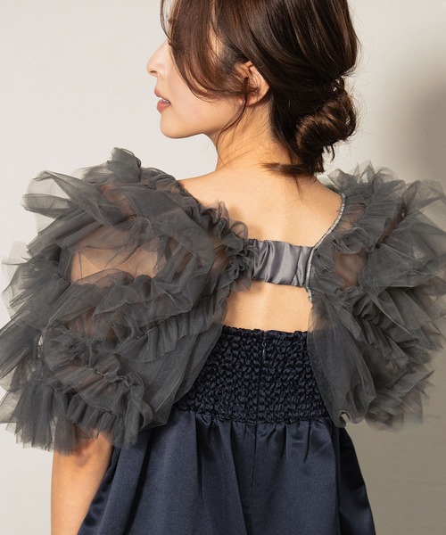 girl（ガール）の「ミキシングフリルボレロ チュール フリル ボリューム ショート丈 結婚式 お呼ばれ オケージョン パーティードレス 二次会 成人式 同窓会（カーディガン/ボレロ・レディース・ブラック/アイボリー/チャコールグレー・M/S）」の9枚目の写真