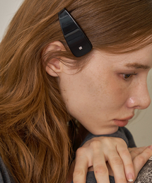 S'SECONDO（セコンド）の「Giselle triangle side hairpin（ヘアピン）」