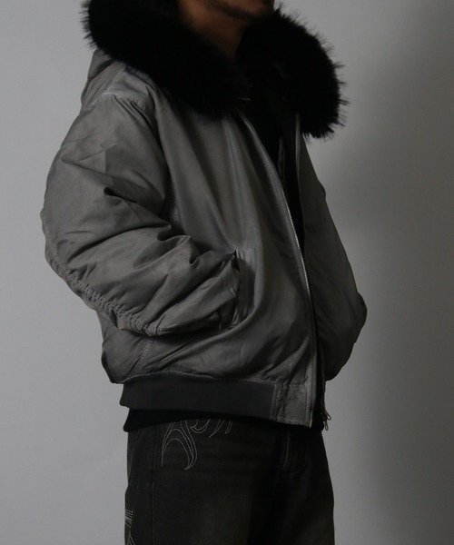 NYLAUS(ナイラス)の「【NYS】ヴィンテージ加工 脱着ファー フート ボンバージャケット フライトジャケット ミリタリージャケット ファーブルゾン(ダウンジャケット/コート・メンズ・カーキ/ブラック/グレー・M/L)」の13枚目の写真
