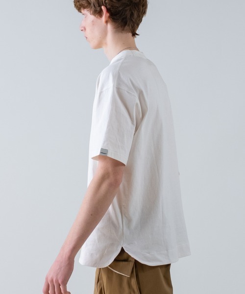 rehacer(レアセル)の「rehacer / Aged Cotton Flower Hem S/S CS / エイジド コットン フラワーヘム ショートスリーブカットソー(Tシャツ/カットソー・メンズ・ブルー/ベージュ/ブラック/ホワイト・MEDIUM/SMALL/X-LARGE/LARGE)」の18枚目の写真