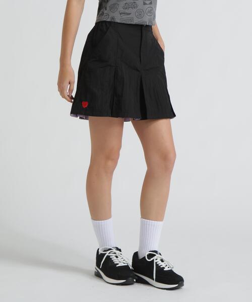 AVIREX(アヴィレックス)の「NYLON SKIRT-LIKE PLEATED SKIRT(スカート・レディース・ブラック/ブルー・F)」の11枚目の写真