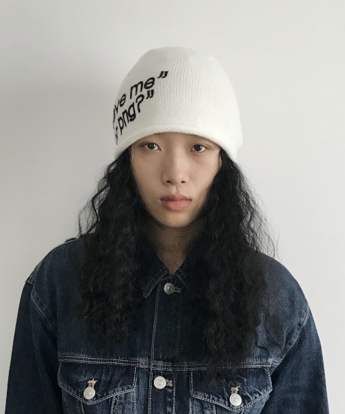 Bz/Y2K ロゴニットビーニー 平成ギャル(MA/EK488)（ニットキャップ
