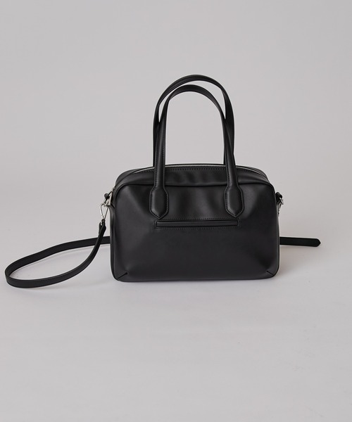 Lui's（ルイス）の「スムースボストンバッグ（ショルダーバッグ・メンズ・ブラック・FREE）」の4枚目の写真