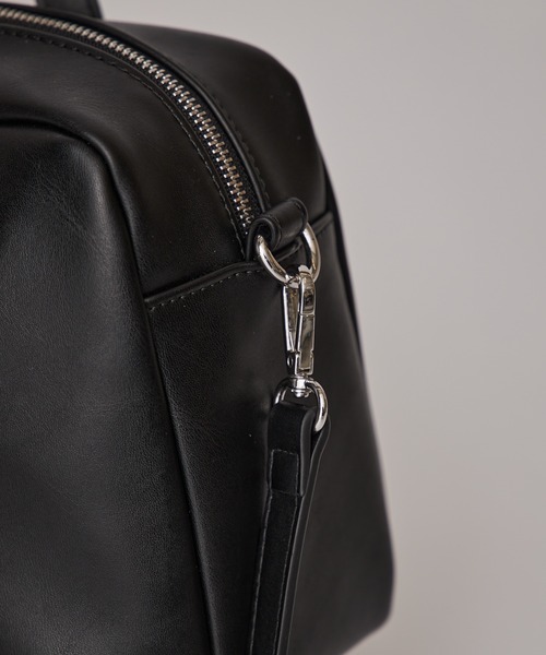 Lui's（ルイス）の「スムースボストンバッグ（ショルダーバッグ・メンズ・ブラック・FREE）」の12枚目の写真