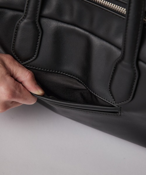 Lui's（ルイス）の「スムースボストンバッグ（ショルダーバッグ・メンズ・ブラック・FREE）」の13枚目の写真