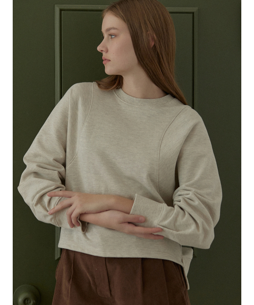 NONLOCAL(ノンローカル)の「Curved Line Sweatshirt - Oatmeal(スウェット・レディース・その他・FREE)」の2枚目の写真