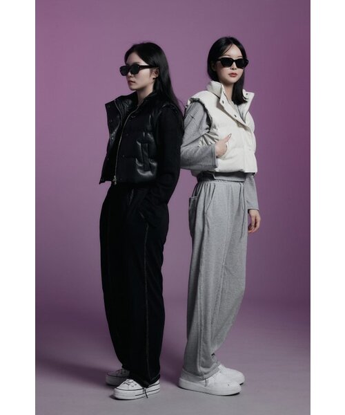APOSTROPHE COMMA(アポストロフィコンマ)の「レザー クロップ パディング ベスト (アイボリー)(ダウンベスト・レディース・その他・LARGE/MEDIUM/SMALL)」の10枚目の写真