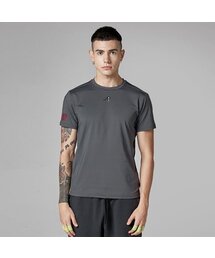 ATHPLATFORM（アスプラットフォーム）の「AM02TH02 カラーブロックランニングトップ_グレー（Tシャツ/カットソー）」