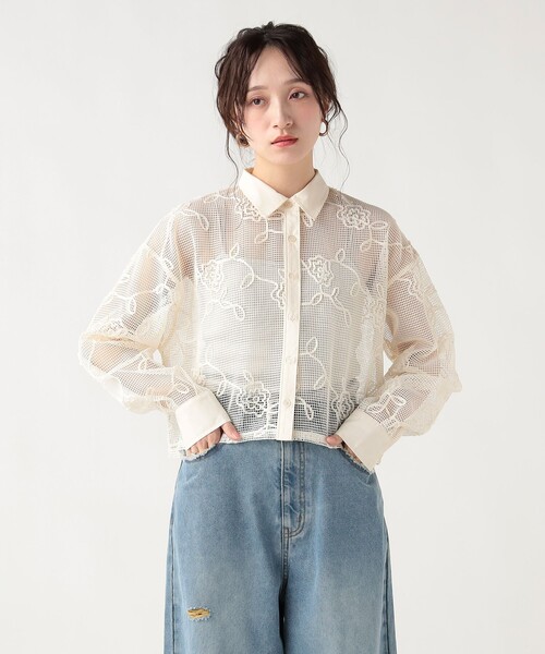 BEAMS HEART(ビームスハート)の「レギュラーカラー レース シャツ(シャツ/ブラウス・レディース・オフホワイト/ライム/ブラック・FREE)」の2枚目の写真