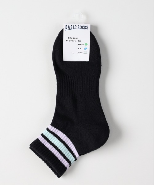 Right-on（ライトオン）の「【BASIC SOCKS】ラインリブ クウォーターソックス (吸汗速乾 / 抗菌防臭 / クッション性)（ソックス/靴下・メンズ・パープル/ピンク/グリーン/ホワイト/グレー・フリー）」の4枚目の写真