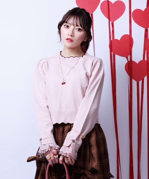 axes femme（アクシーズファム）の「ハート釦バイカラーニットプルオーバー（ニット/セーター・レディース・ピンク/ミント/キナリ・FREE）」の3枚目の写真