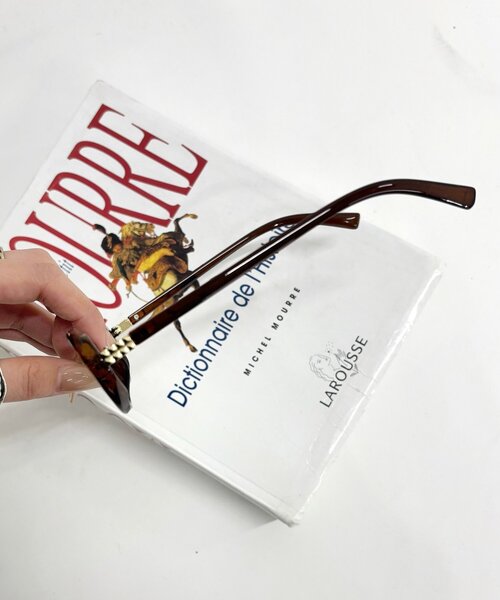 WHO'S WHO gallery(フーズフーギャラリー)の「オーバルグラス(メガネ・レディース・ブラック/ブラウン・FREE)」の3枚目の写真