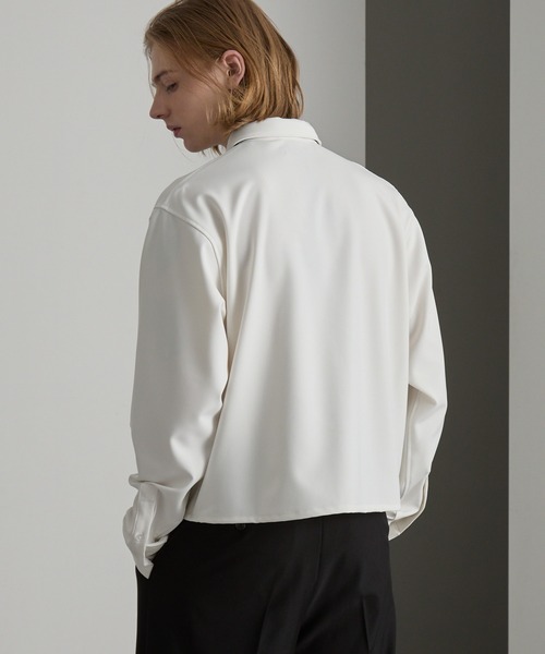 cussil(クシル)の「【cussil/クシル】ヘビードレープクロップドシルエットレギュラー長袖シャツ(シャツ/ブラウス・メンズ・ブラック/ホワイト・L/M/S)」の17枚目の写真
