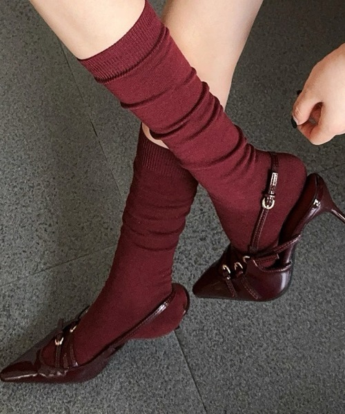 Vipoa(ヴィポア)の「バックストラップミュールサンダル(パンプス・レディース・ブラック/ボルドー・LARGE/MEDIUM/SMALL)」の2枚目の写真