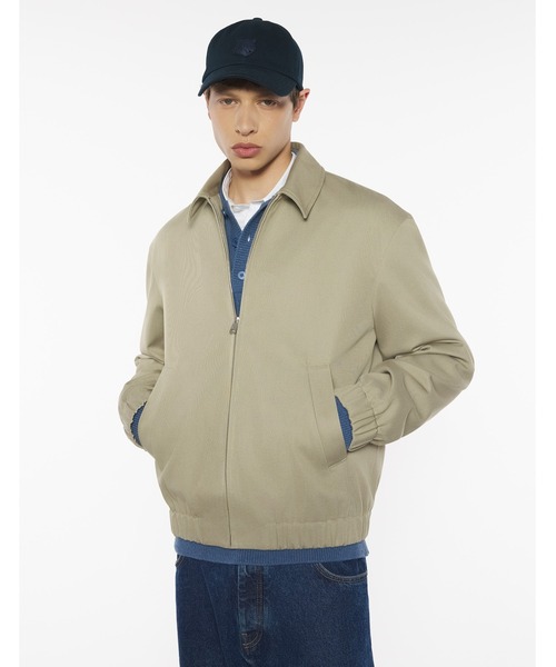 Maison Kitsune(メゾンキツネ)の「ELASTICATED ZIPPED BLOUSON(ブルゾン・メンズ・グレイッシュベージュ・XS/S)」の5枚目の写真