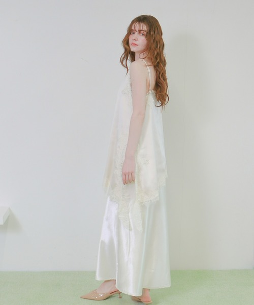 mic by Olu.(ミックバイオルドット)の「サテンレースキャミソールワンピース(ワンピース・レディース・アイボリー/ブラウン/ピンク・FREE)」の14枚目の写真