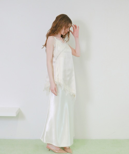 mic by Olu.(ミックバイオルドット)の「サテンレースキャミソールワンピース(ワンピース・レディース・アイボリー/ブラウン/ピンク・FREE)」の15枚目の写真