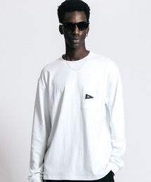 FLAG LOGO POCKET LONG SLEEVE T SHIRT