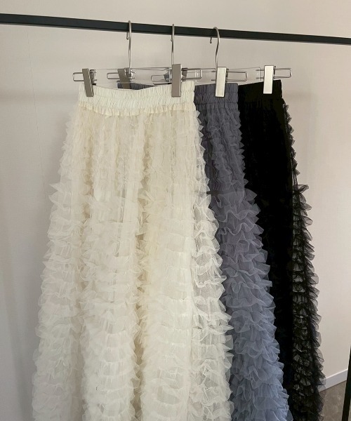 AMAIL(アマイル)の「Fluffy Cake Skirt(スカート・レディース・グレー/アイボリー/ブラック・FREE)」の5枚目の写真