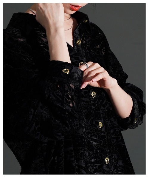 Sawa a la mode(サワアラモード)の「ペイズリー柄フロッキーシアーシャツ(シャツ/ブラウス・レディース・ブラック・FREE)」の8枚目の写真
