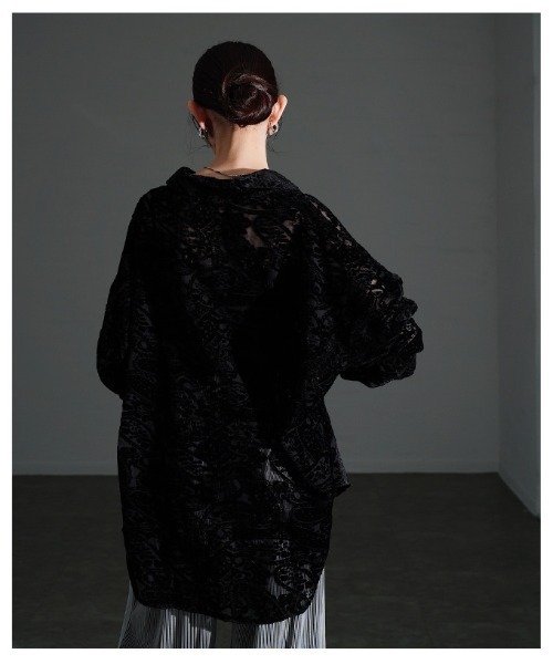 Sawa a la mode(サワアラモード)の「ペイズリー柄フロッキーシアーシャツ(シャツ/ブラウス・レディース・ブラック・FREE)」の9枚目の写真