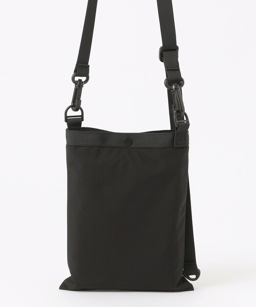 MACKINTOSH PHILOSOPHY（ﾏｯｷﾝﾄｯｼｭ ﾌｨﾛｿﾌｨｰ）の「【MACKINTOSH PHILOSOPHY × KiU】サコッシュ＆チャームポーチ（ショルダーバッグ・メンズ・ブラック/グレー・FREE）」の8枚目の写真
