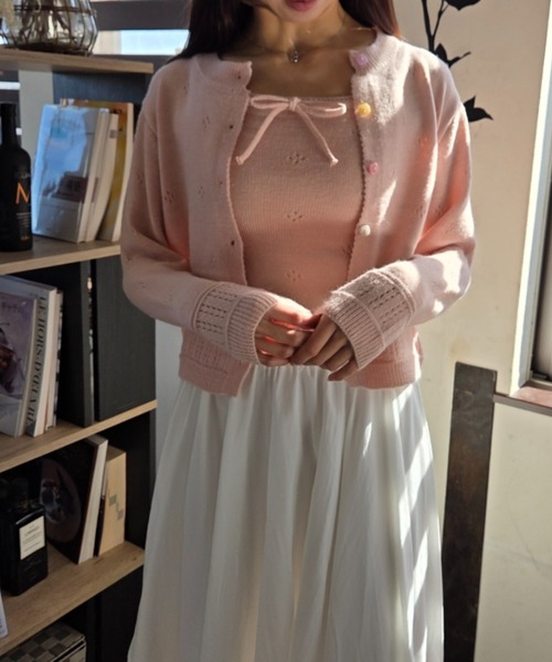 tolene(トレネ)の「大人可愛い ニットキャミ+ニットカーデ セットアップ(アンサンブル・レディース・ホワイト/ピンク/ライトブルー/イエロー・FREE)」の17枚目の写真