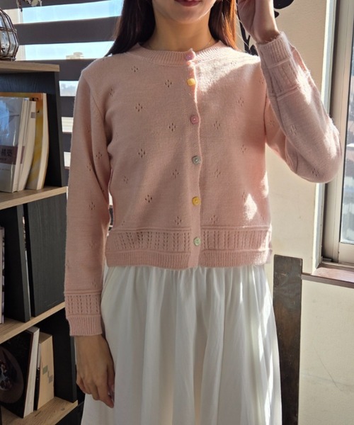 tolene(トレネ)の「大人可愛い ニットキャミ+ニットカーデ セットアップ(アンサンブル・レディース・ホワイト/ピンク/ライトブルー/イエロー・FREE)」の7枚目の写真
