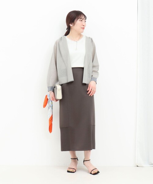 NOLLEY’S（ノーリーズ）の「フード地柄7分袖はおり（カーディガン/ボレロ・レディース・グレイッシュベージュ/ネイビー・38）」の9枚目の写真