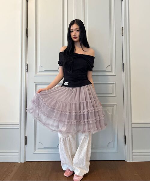 ILLIGO(イリゴ)の「シャーリングブーツカットパンツフラワー(その他パンツ・レディース・その他・SMALL/MEDIUM)」の6枚目の写真
