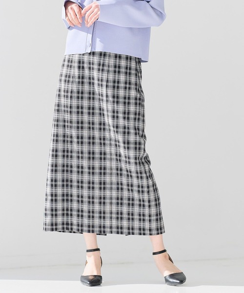 Andemiu(アンデミュウ)の「ムジ*チェックIラインスカート652988(スカート・レディース・ブルー系その他2/ブラック系1/アイボリー/ブラック・SMALL/MEDIUM)」の1枚目の写真