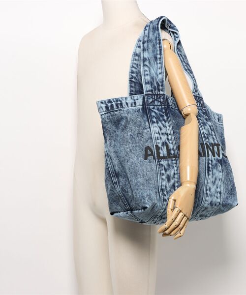 ALLSAINTS（オールセインツ）の「IZZY DENIM TOTE（トートバッグ・レディース・ブルー系その他・ONE SIZE）」の5枚目の写真