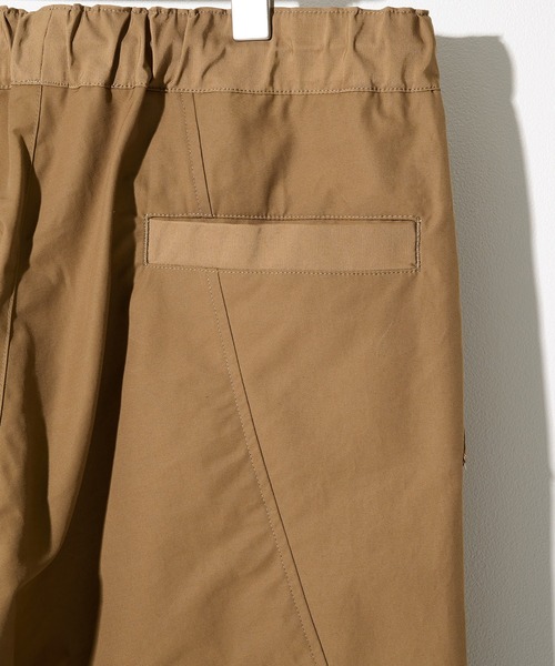 UJOH（ウジョー）の「【UJOH HOMME/ウジョー】Draw Cord Utility PNT（その他パンツ・メンズ・ブラック/ブラウン・5/4）」の9枚目の写真