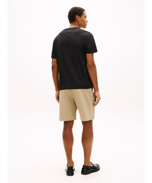 TOMMY HILFIGER（トミーヒルフィガー）の「BRAND LOVE TEXT STACK TEE（Tシャツ/カットソー・メンズ・レッド/ホワイト/ブラック・LARGE/SMALL/MEDIUM/X-LARGE）」の6枚目の写真