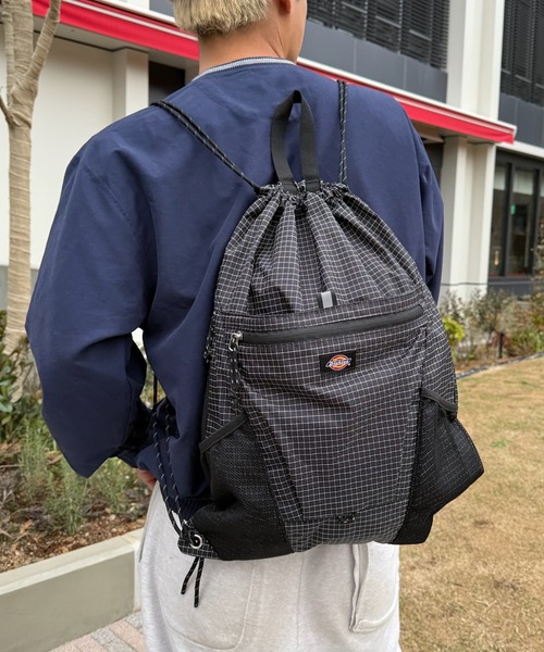 Dickies(ディッキーズ)の「【Dickies】ディッキーズ ATHLETIC KNAPSACK GRID/アスレチック ナップサック グリッド(バックパック/リュック・メンズ・グレー/ホワイト/カーキ/ブラック・FREE)」の3枚目の写真