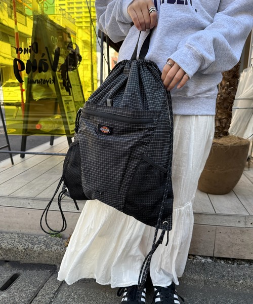 Dickies(ディッキーズ)の「【Dickies】ディッキーズ ATHLETIC KNAPSACK GRID/アスレチック ナップサック グリッド(バックパック/リュック・メンズ・グレー/ホワイト/カーキ/ブラック・FREE)」の9枚目の写真
