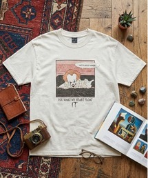ALWAYS GOOD TIME（オルウェイズグッドタイム）の「【ＩＴ/イット】ＵＳＤ加工"ペニーワイズ"プリント半袖Ｔシャツ/Movie Tee/ユニセックス（Tシャツ/カットソー）」