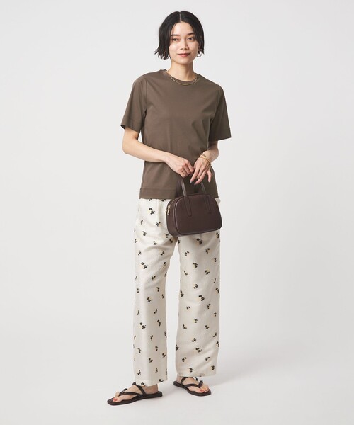 green label relaxing（グリーンレーベルリラクシング）の「スタンダード Tシャツ 制菌（Tシャツ/カットソー・レディース・ダークブラウン/ライム/ダークグレー/ベージュ/オフホワイト・38/40）」の18枚目の写真