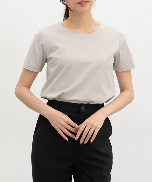 Honeys(ハニーズ)の「きれいめクルーネックT(Tシャツ/カットソー・レディース・ホワイト/ネイビー/ライトグレー/ブラック・M/LL/L/3L/S)」の3枚目の写真